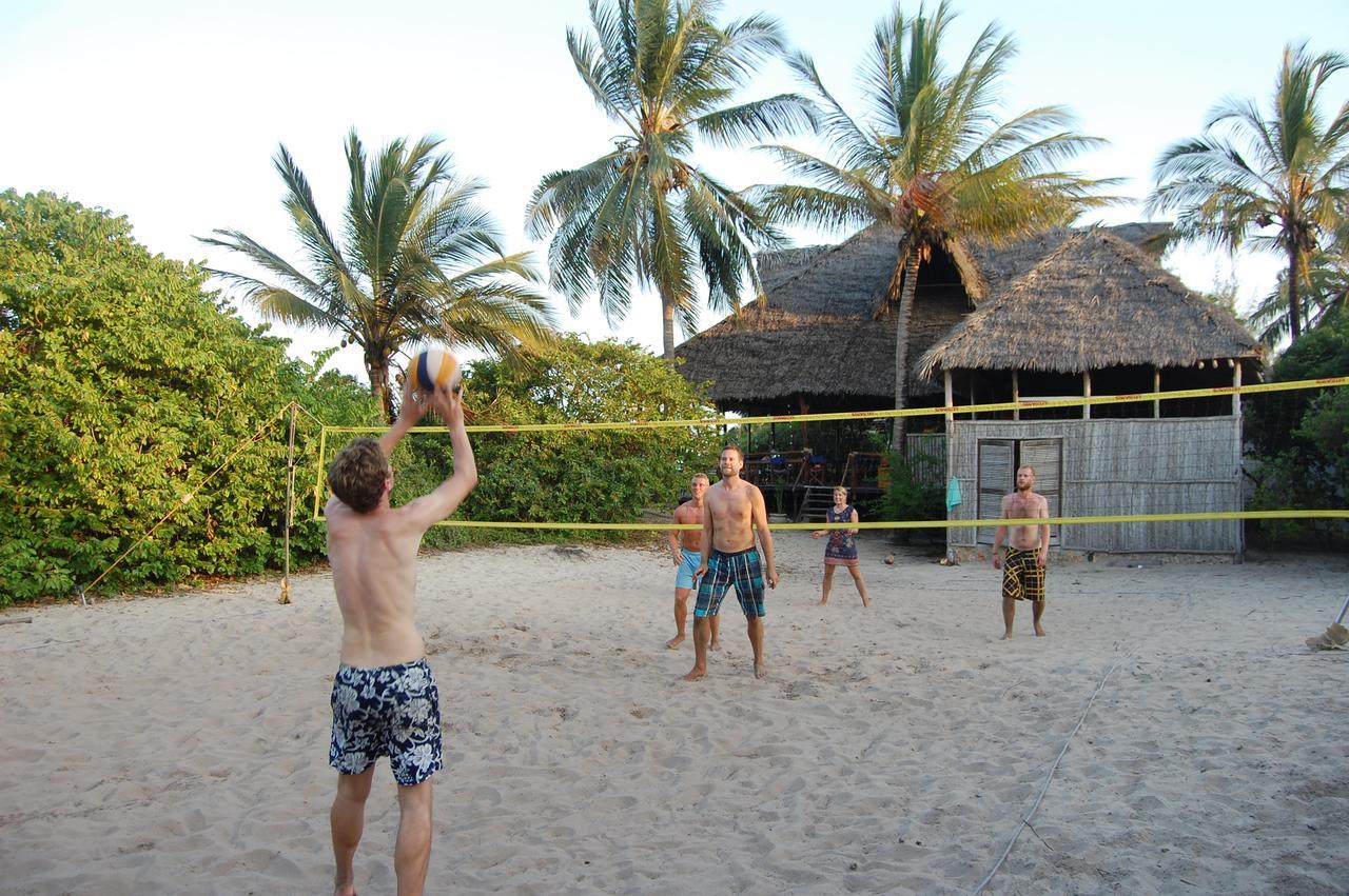 The Beach Crab Resort Pangani Esterno foto